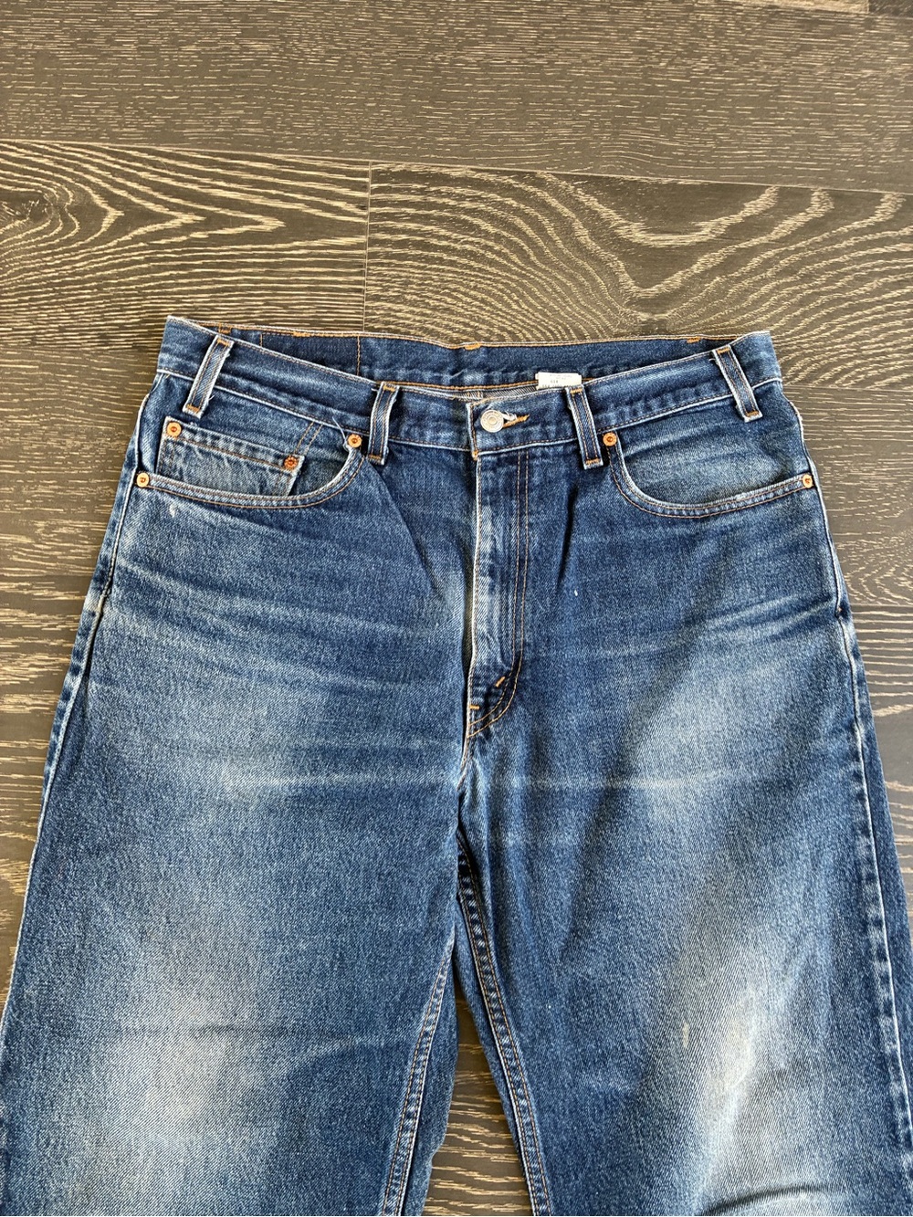 Vintage 2002 Levi's 550 Relaxed Fit Jeans - Picture 8 of 10
